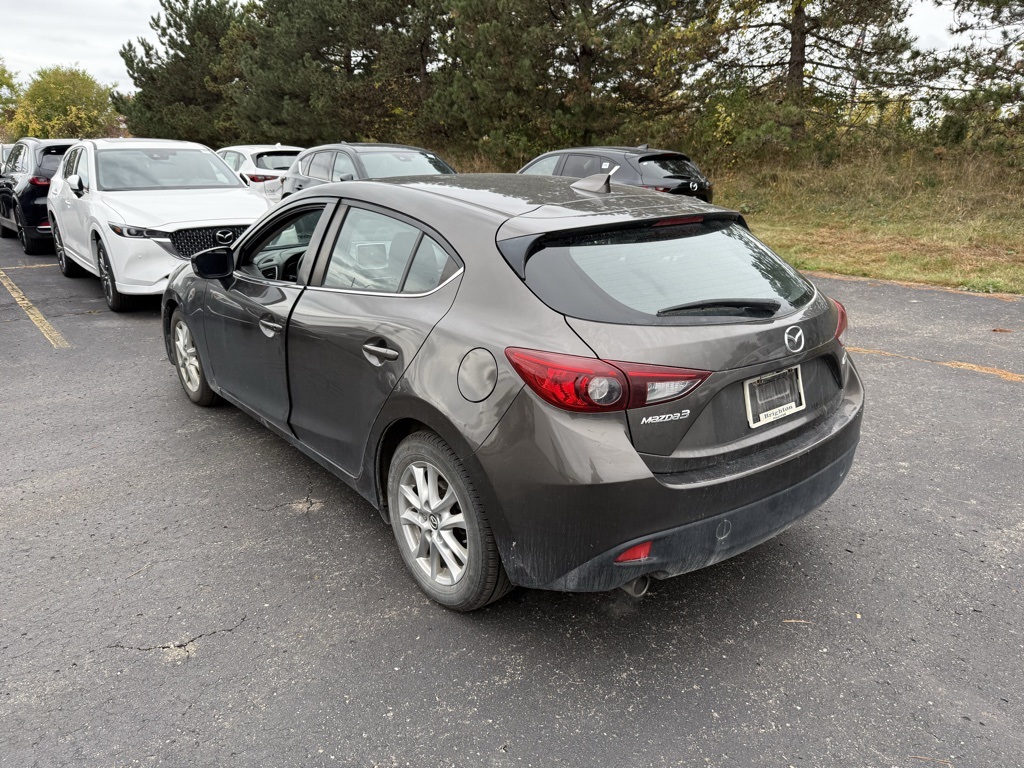 Used 2016 Mazda MAZDA3 i Touring with VIN JM1BM1M79G1320545 for sale in Brighton, MI