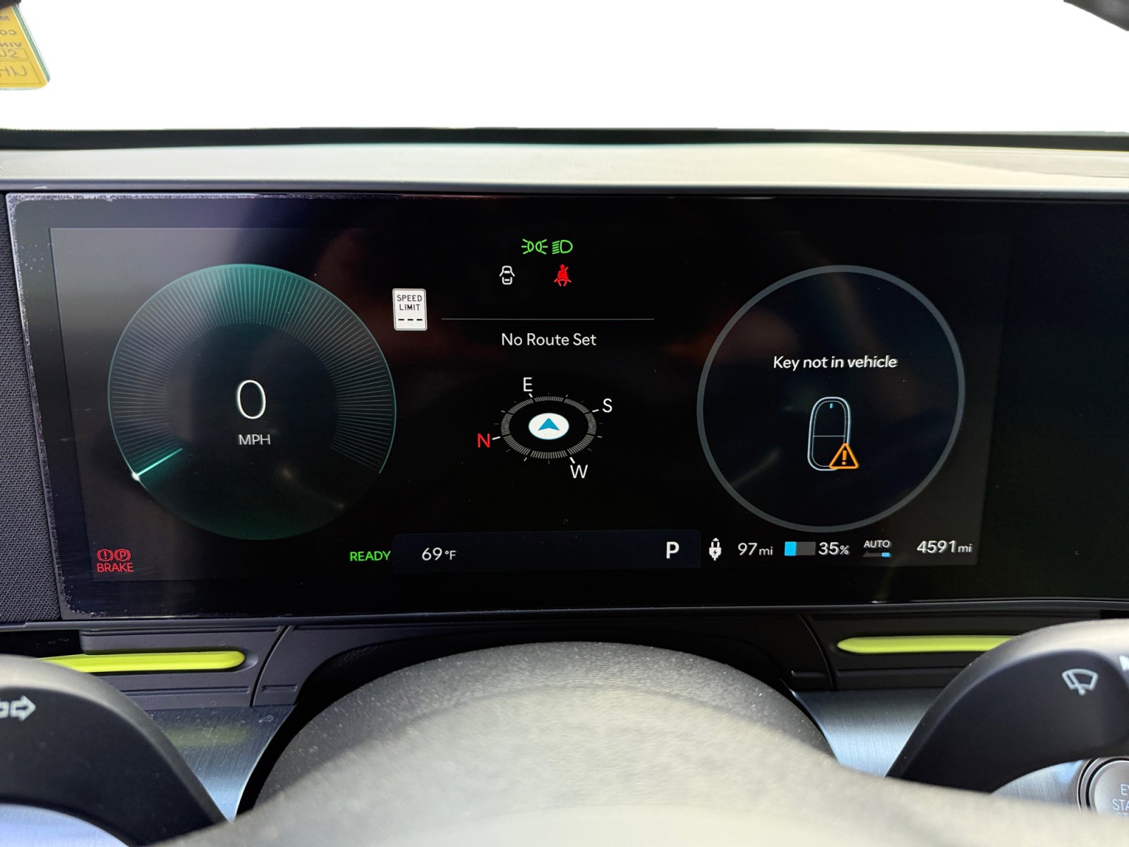 2025 Hyundai Kona Electric Limited photo 11