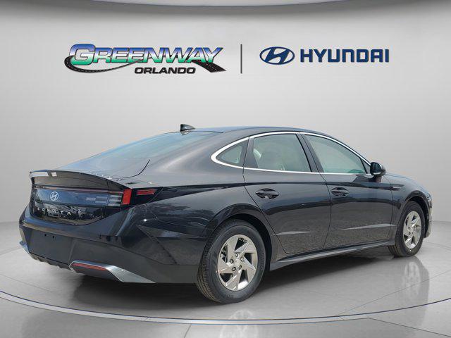 2025 Hyundai Sonata SE photo 4