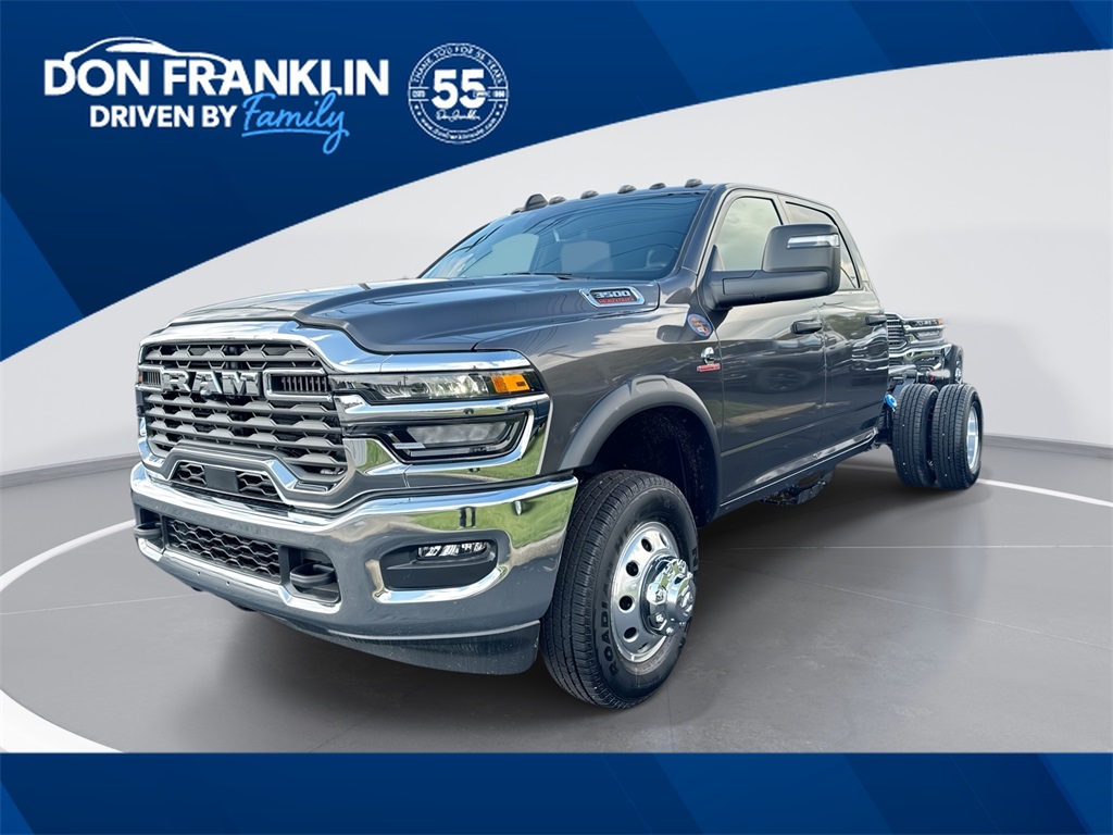 2026 RAM Ram 3500 Chassis Cab Tradesman's photo