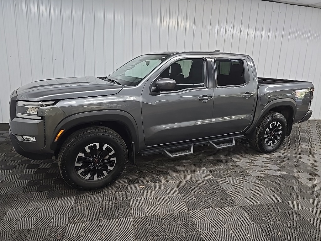 2023 Nissan Frontier PRO-4X photo 6