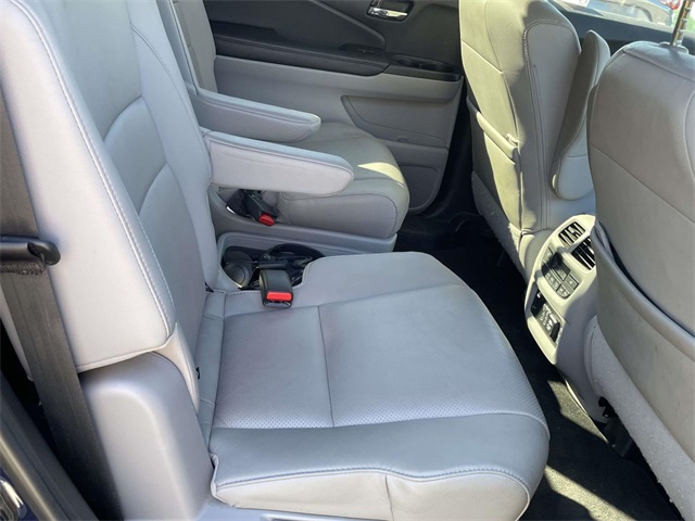 2022 Honda Pilot Elite photo 16