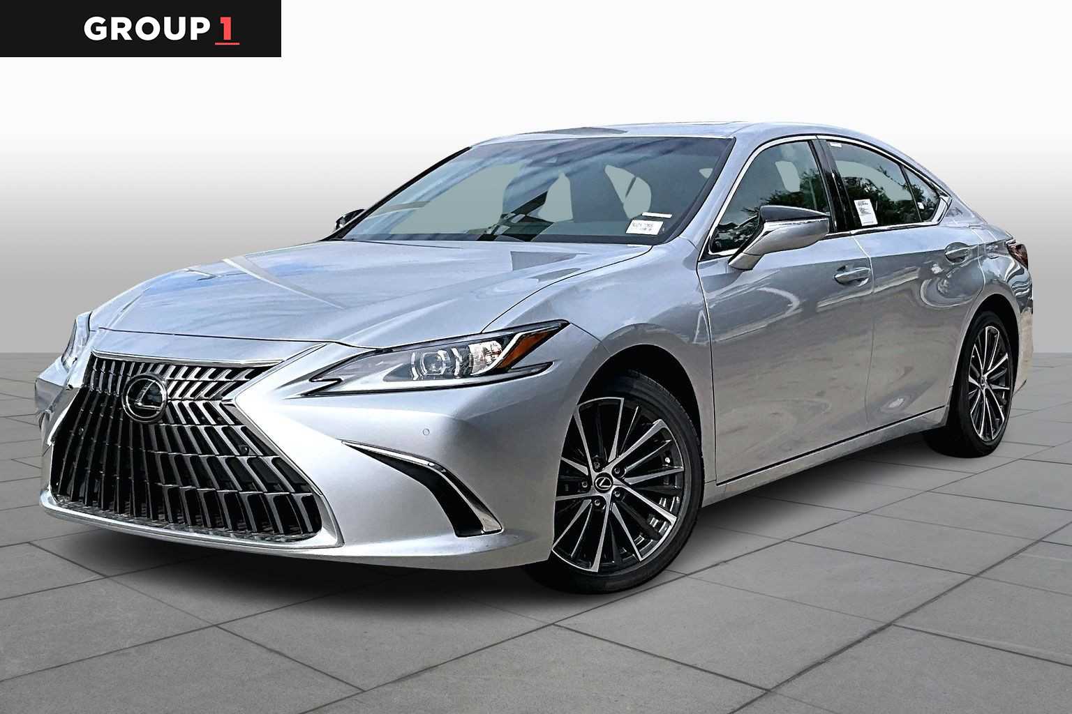 2025 Lexus ES 350's photo