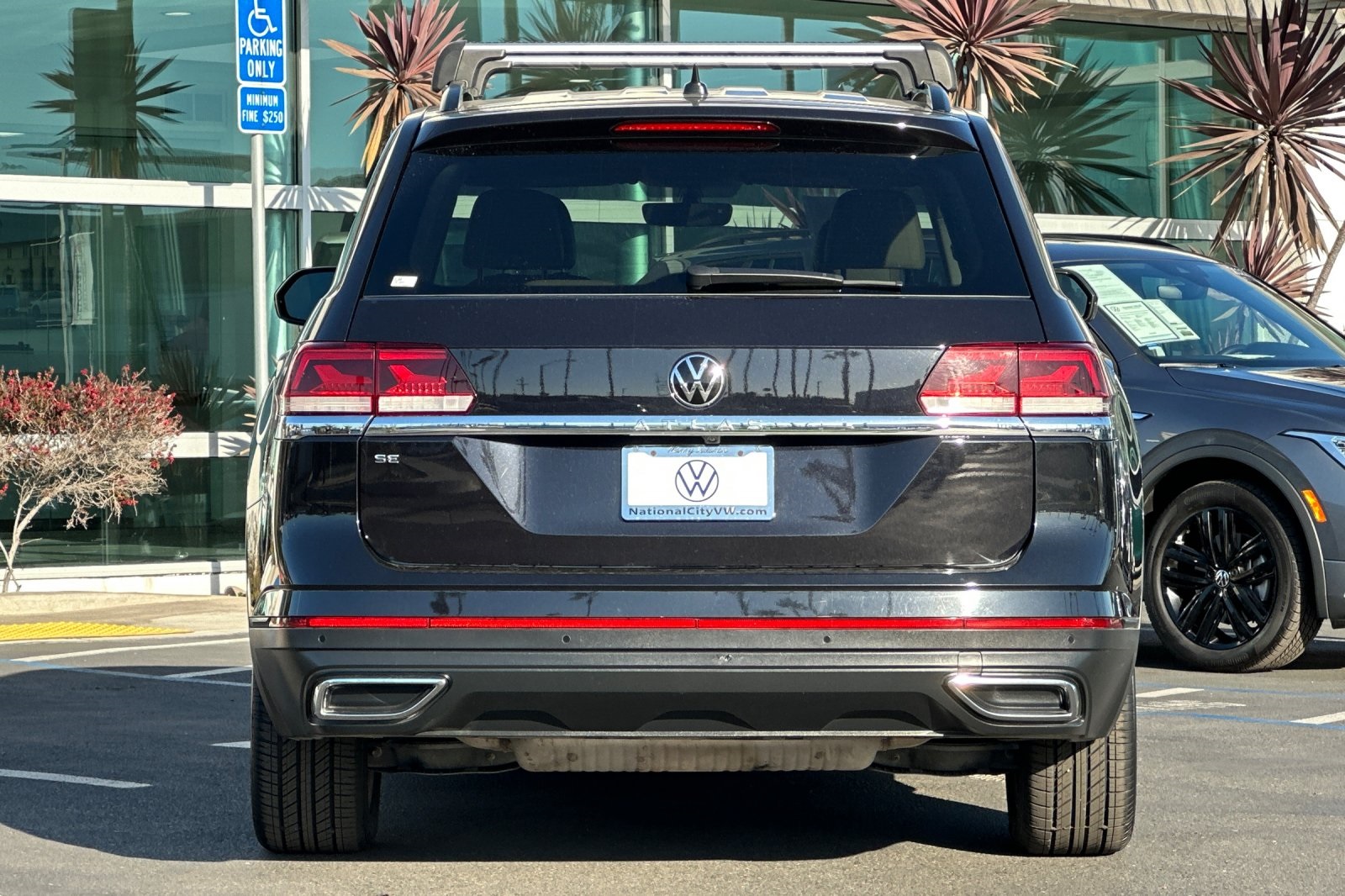 2022 Volkswagen Atlas SE Technology photo 5