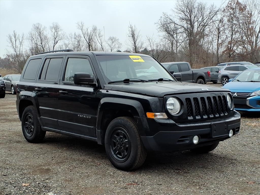 2015 Jeep Patriot Sport photo 3