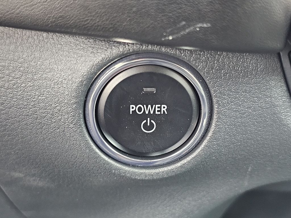 2025 Mazda CX-50 Premium Plus photo 29
