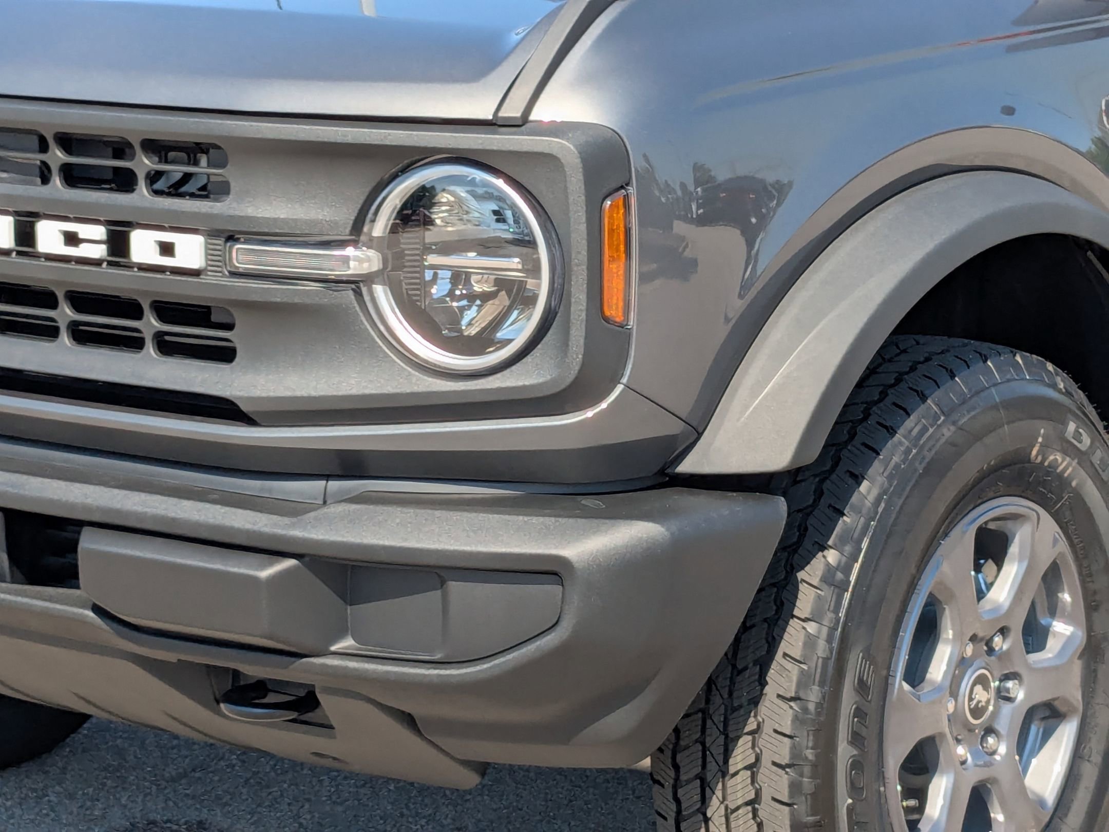 2025 Ford Bronco Big Bend photo 2