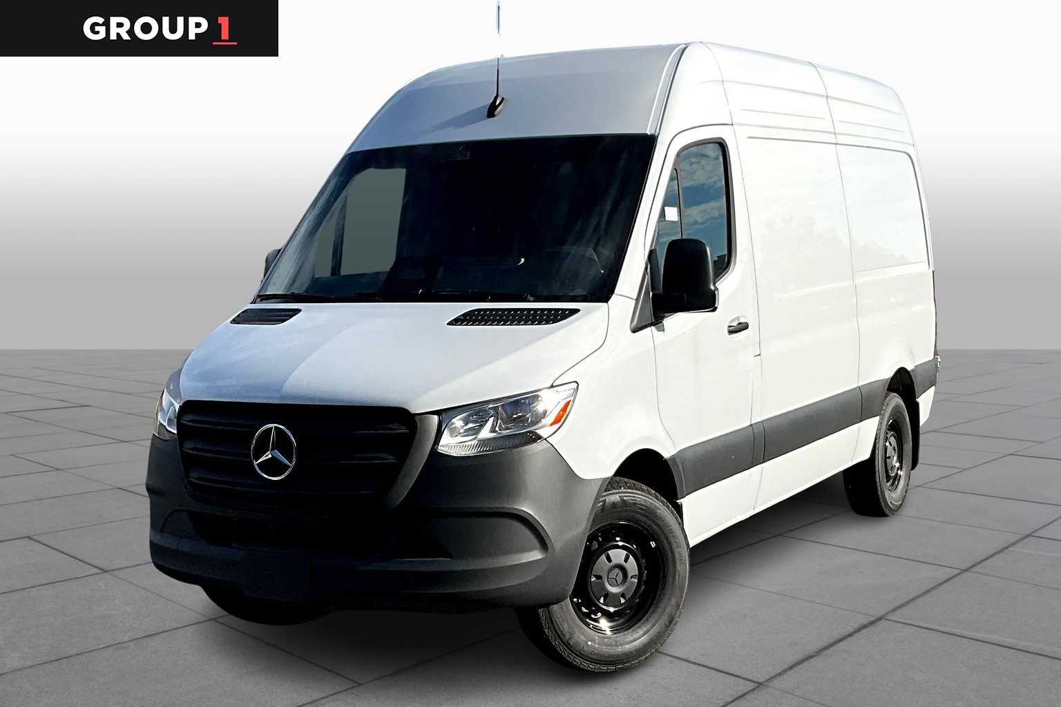 2025 Mercedes-Benz Sprinter Cargo Van Base's photo