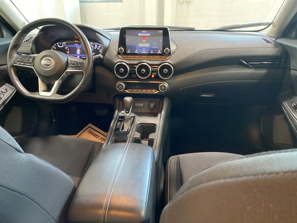 2020 Nissan Sentra SV photo 2