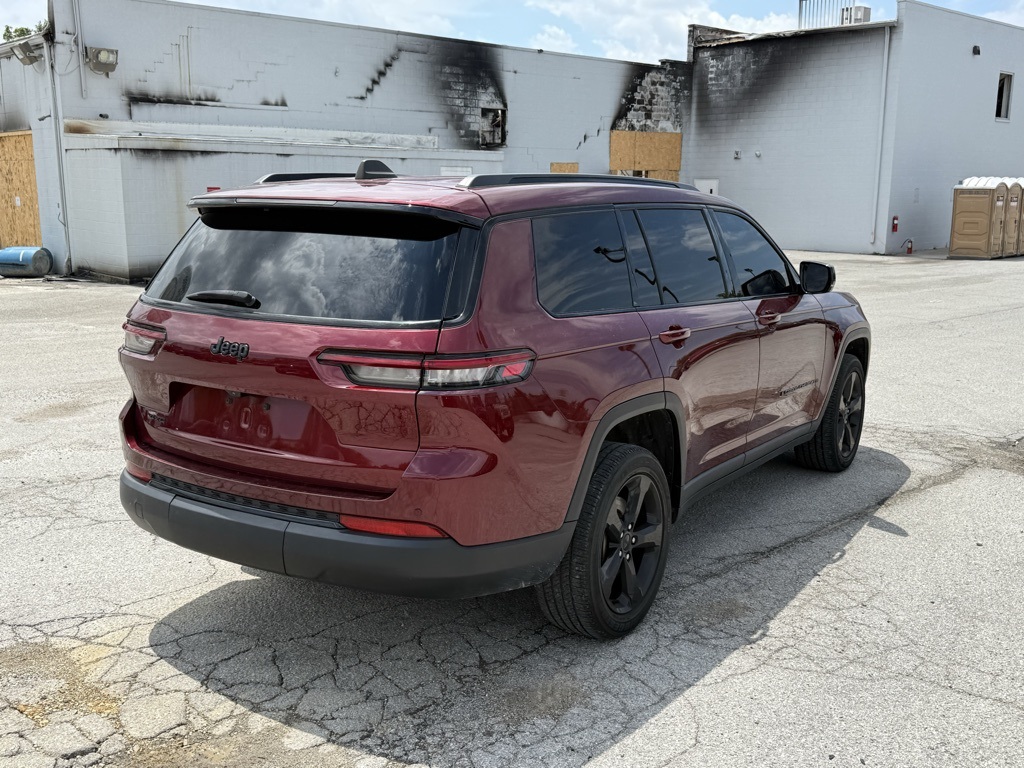 2023 Jeep Grand Cherokee Altitude photo 6