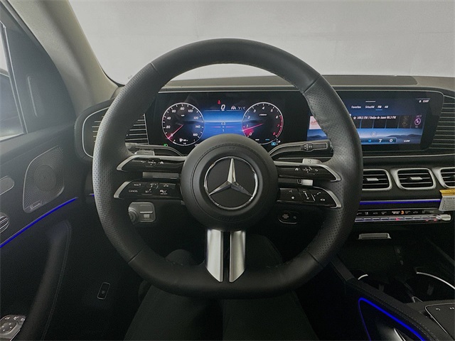 2026 Mercedes Benz GLS 450 4MATIC photo 11