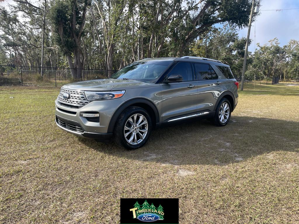 2020 Ford Explorer Limited's photo