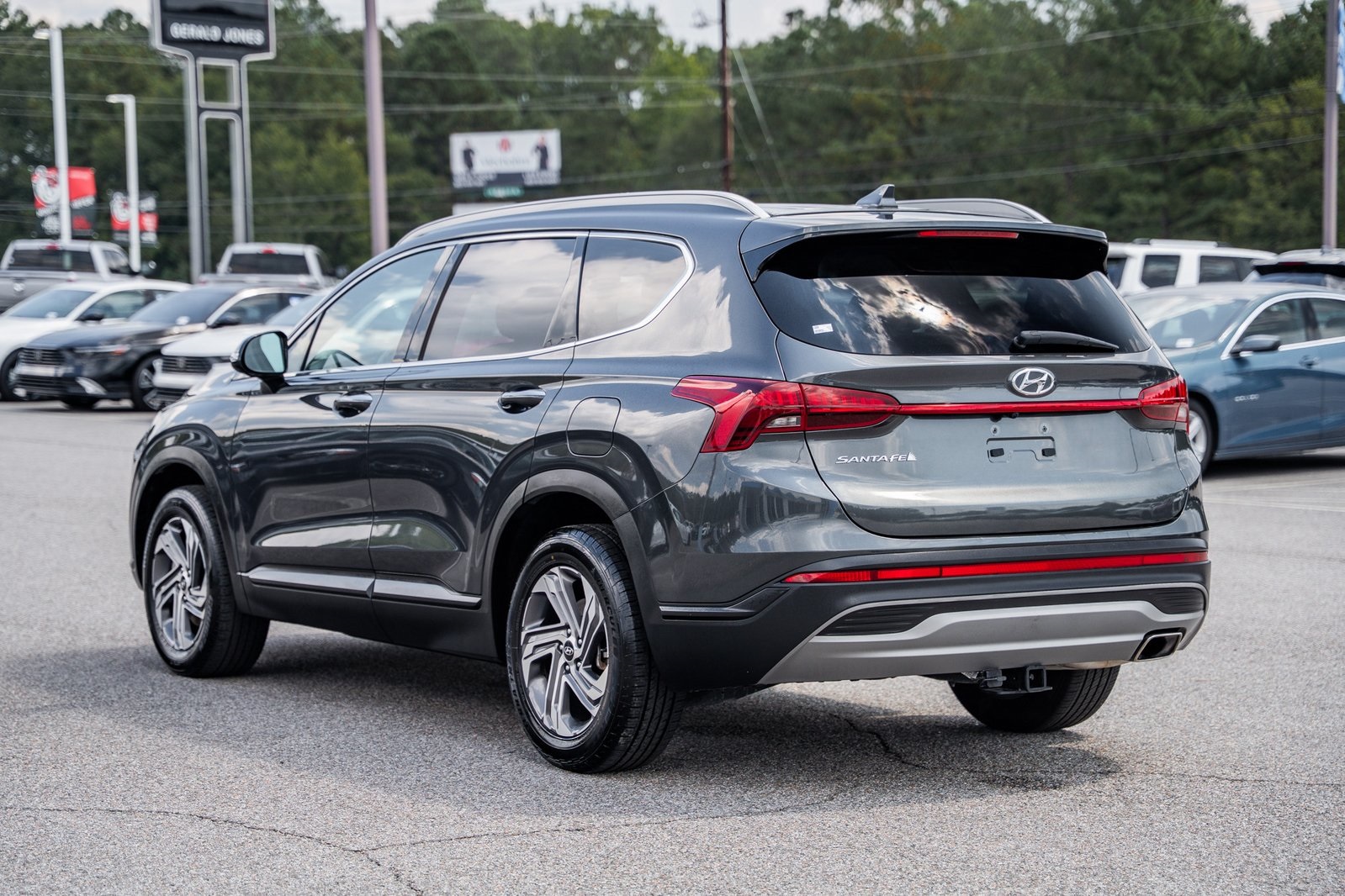 2023 Hyundai Santa Fe SEL photo 3