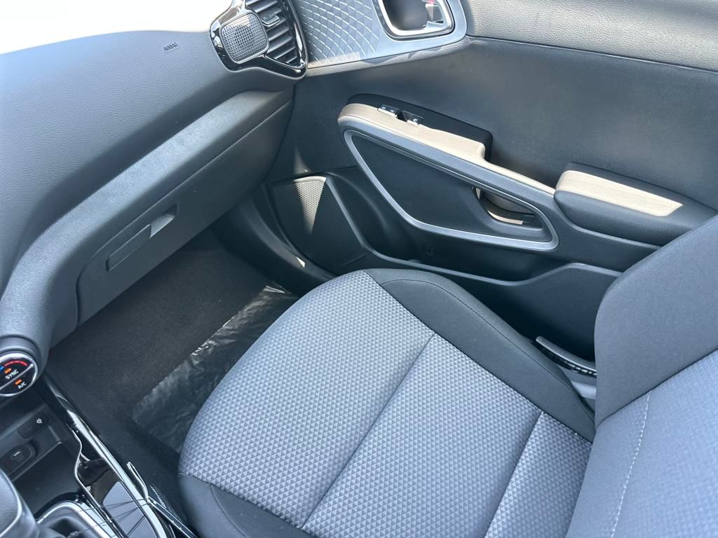 2025 Kia Soul S photo 21