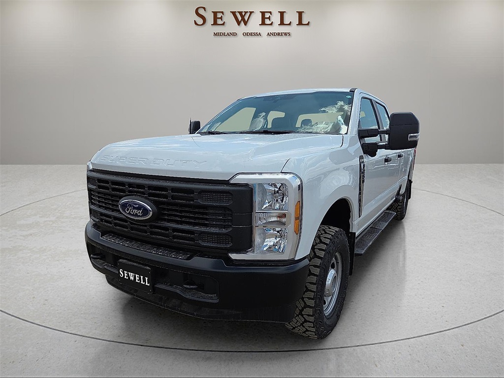 2025 Ford F-250 Super Duty XL's photo