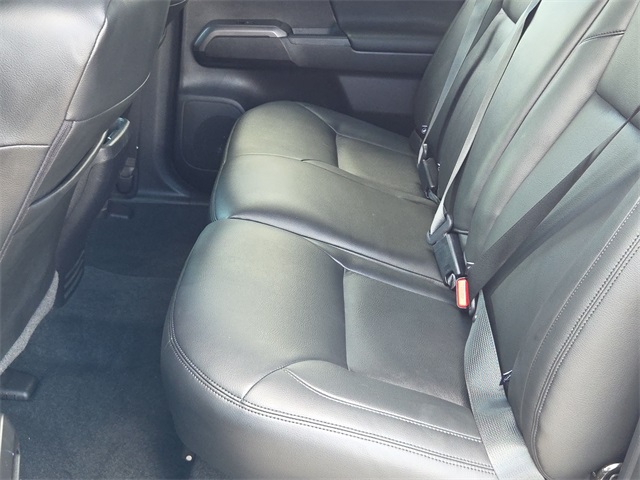 2021 Toyota Tacoma TRD Off-Road photo 15