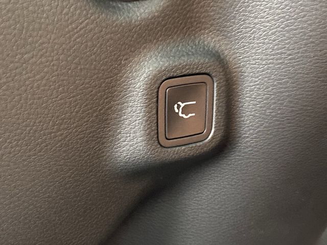 2026 Jeep Compass Latitude photo 15