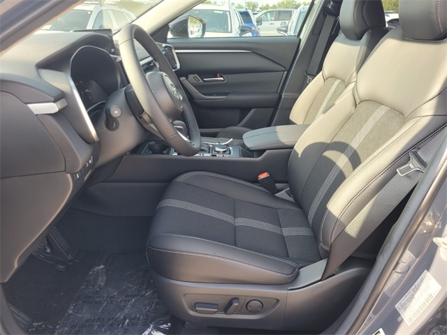 2025 Mazda CX-50 Preferred photo 4