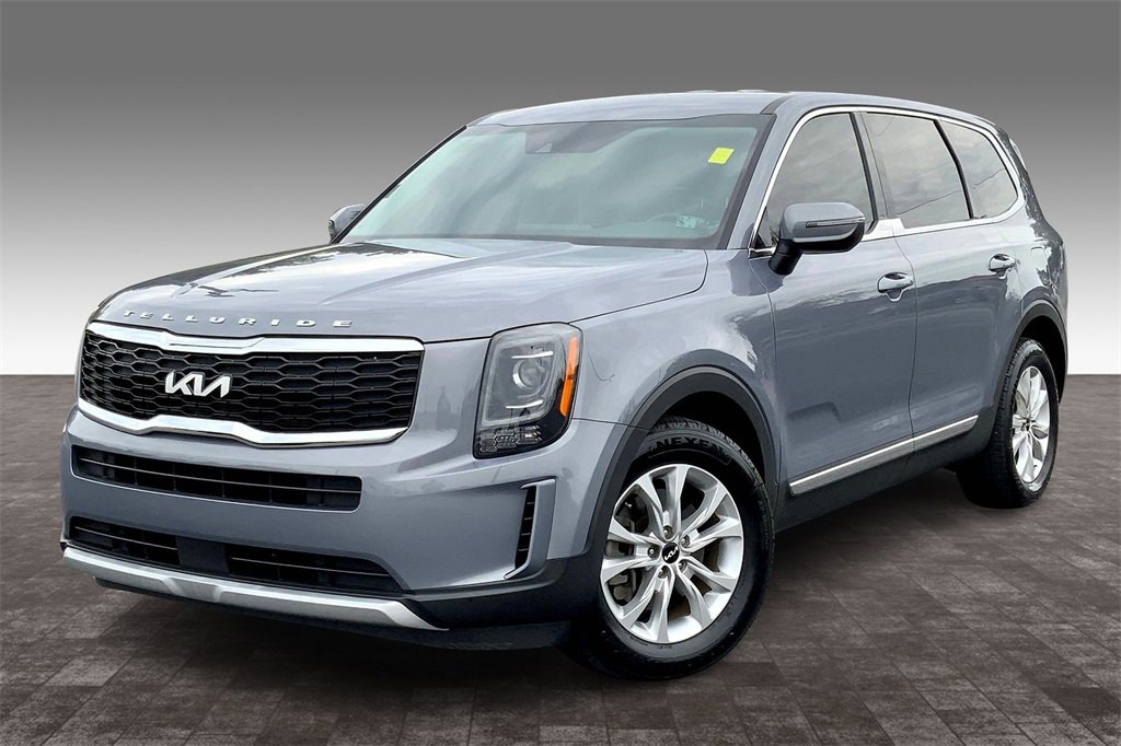 2022 Kia Telluride LX photo 2