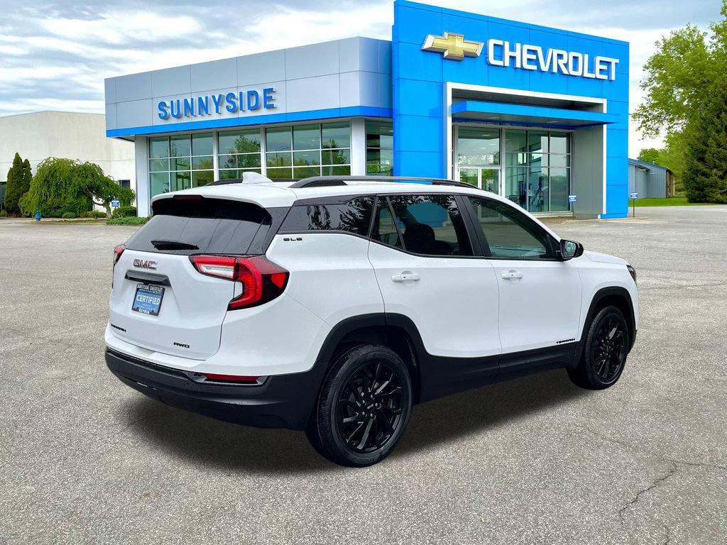 2023 Gmc Terrain SLE photo 2