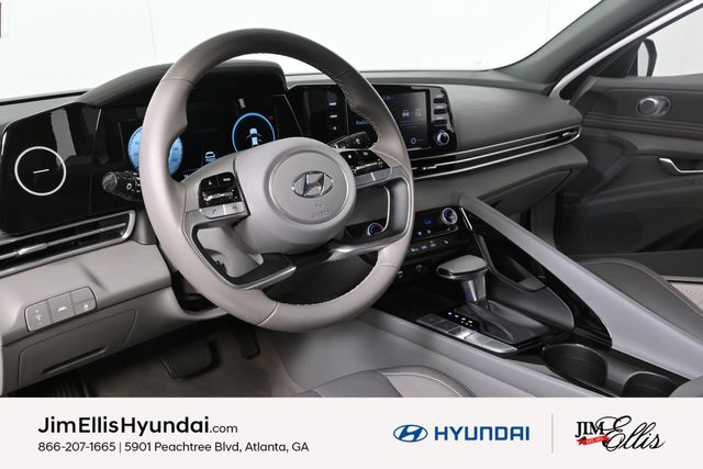 2022 Hyundai Elantra SEL Convenience photo 4