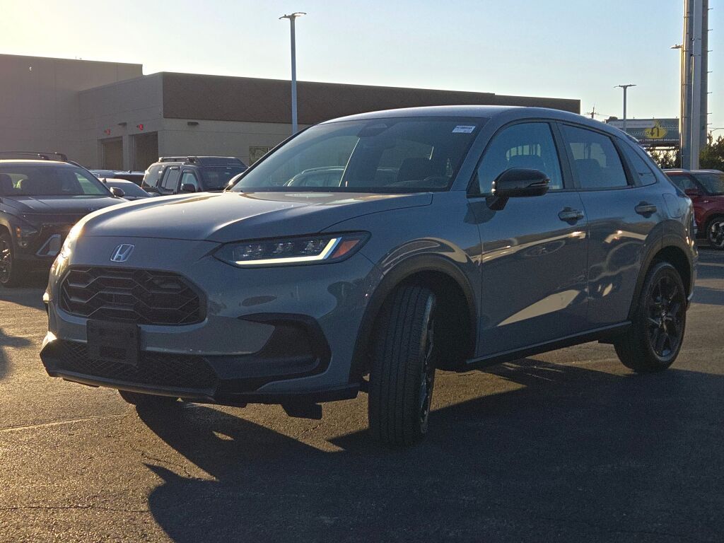 2023 Honda HR-V Sport photo 4