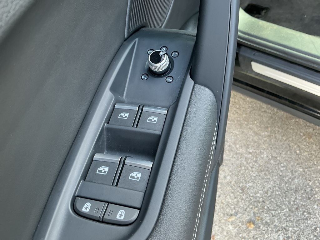2022 Audi Q5 S line Premium Plus photo 16