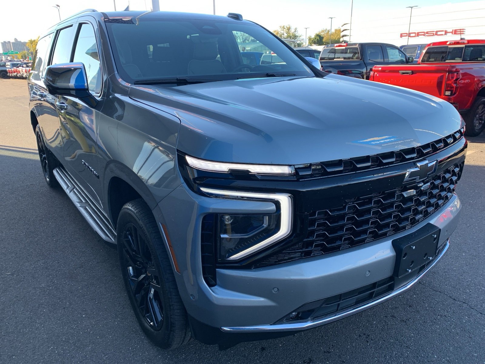 2026 Chevrolet Suburban Premier photo 3