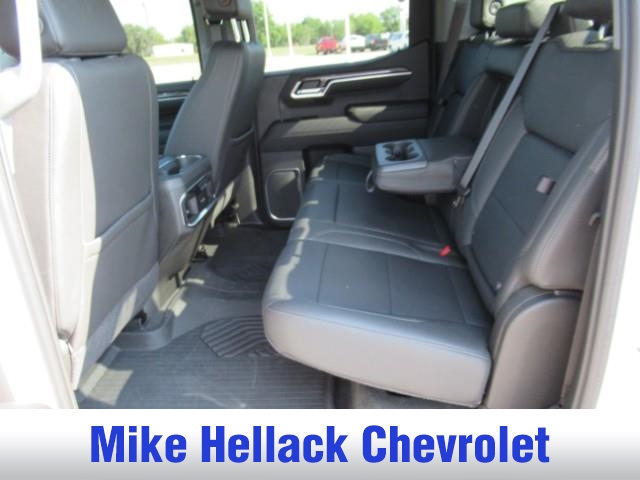 2023 Chevrolet Silverado 1500 LTZ photo 18