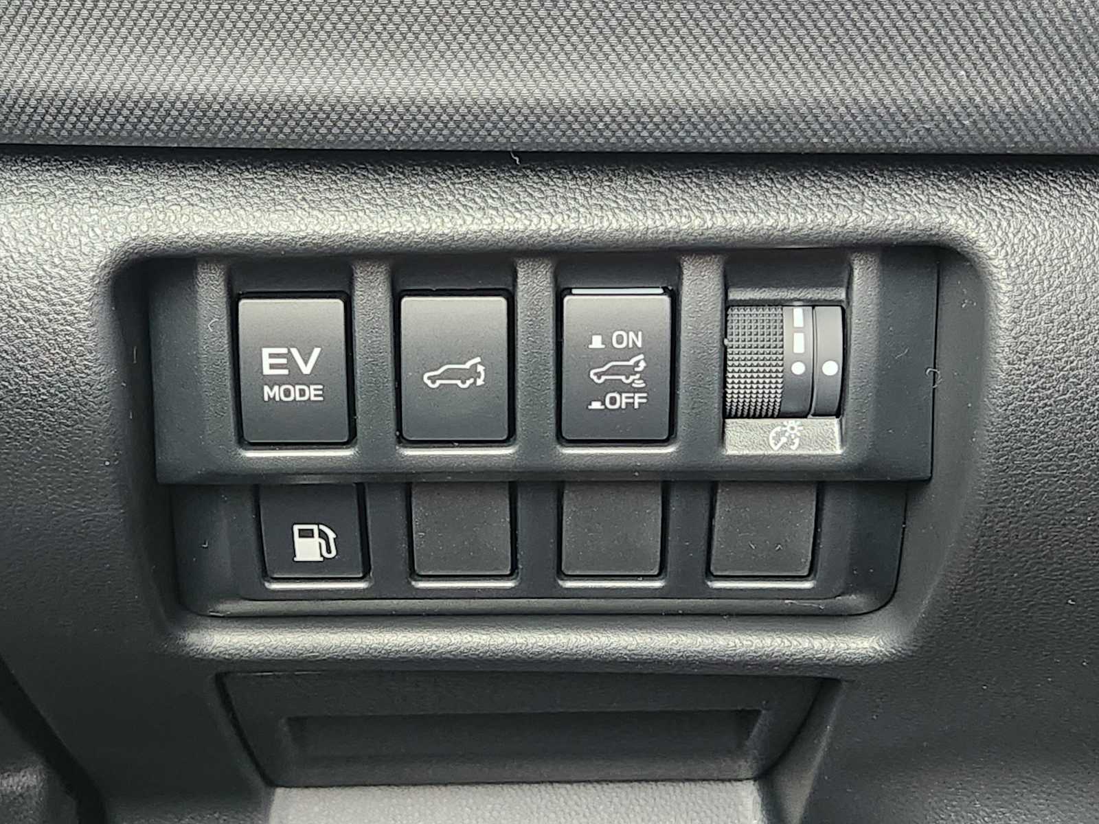 2025 Subaru Forester Limited photo 14