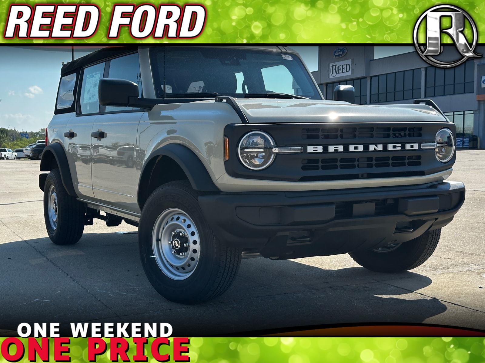 2025 Ford Bronco 4-Door Base's photo