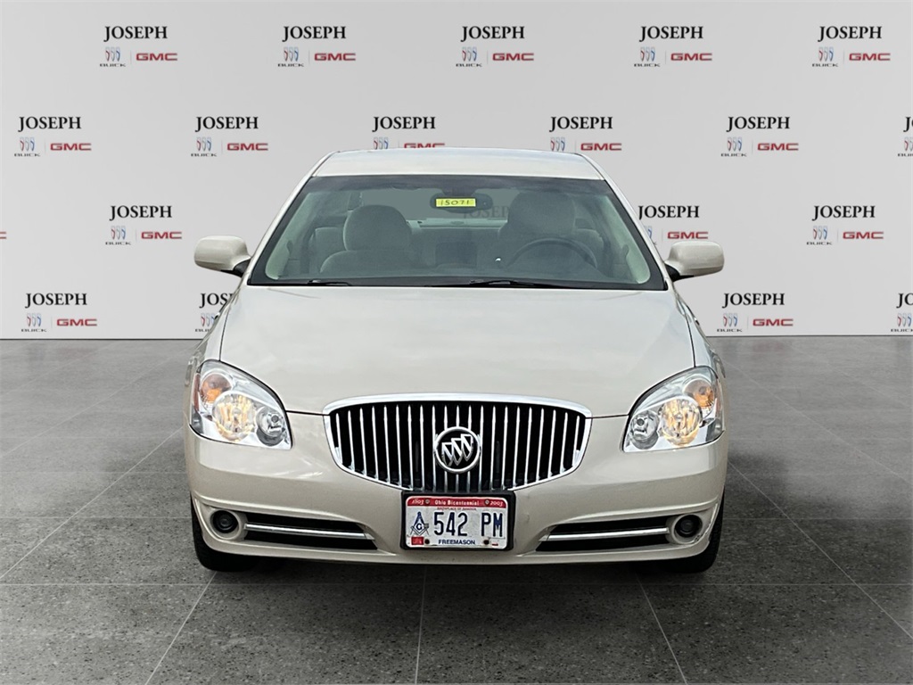 2011 Buick Lucerne CX photo 3