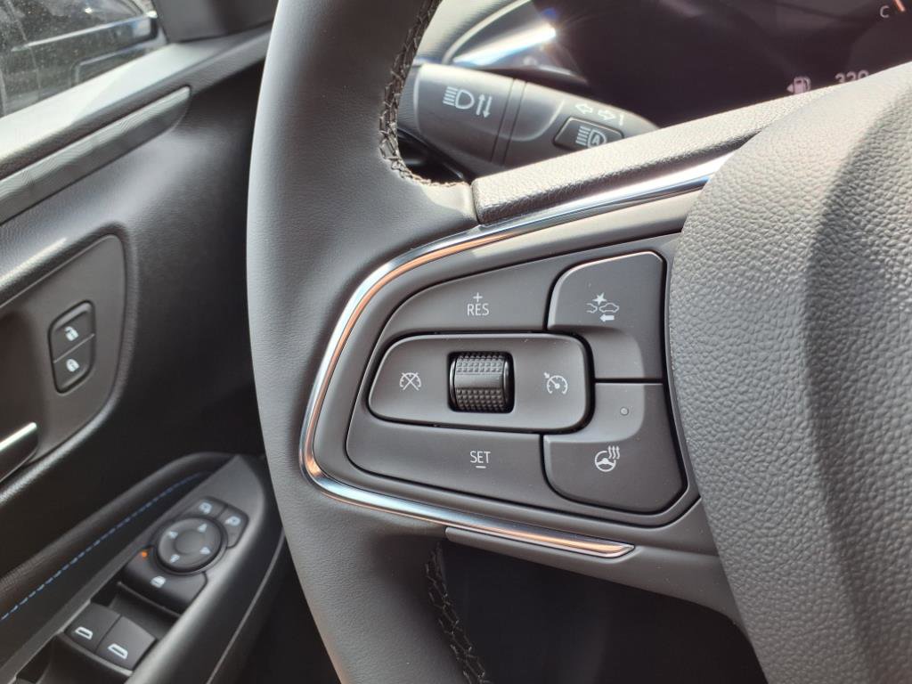 2025 Buick Envista ST photo 9