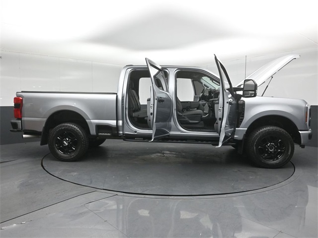 2024 FORD F-250 - Image 58