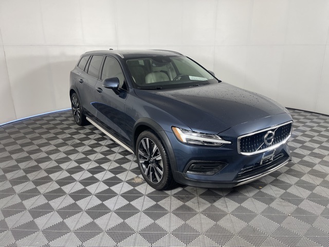2020 Volvo V60 Cross Country T5 AWD photo 4