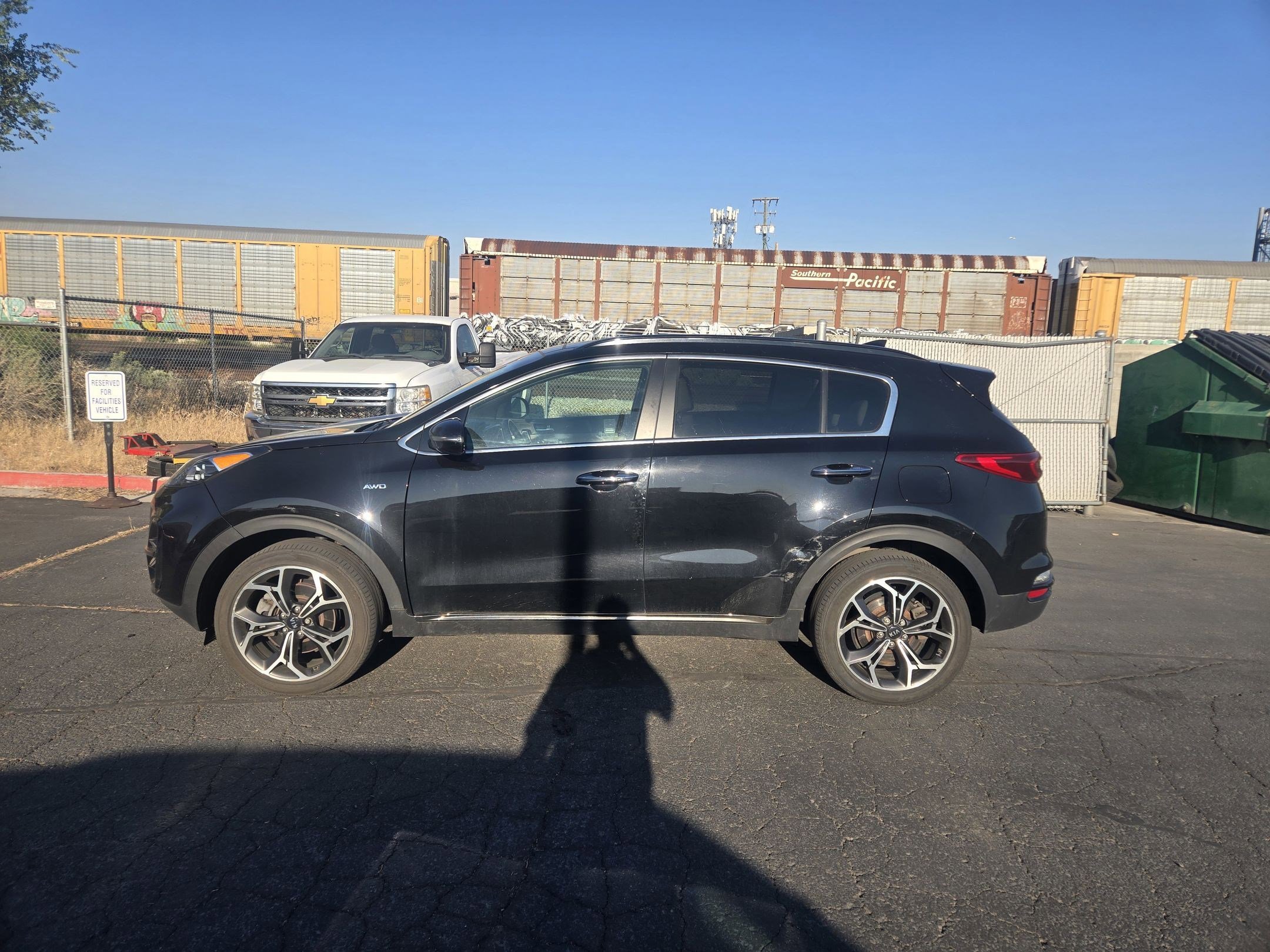 2021 Kia Sportage SX Turbo photo 2