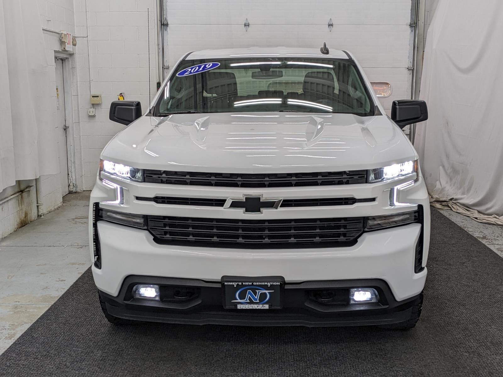 2019 Chevrolet Silverado 1500 RST photo 16
