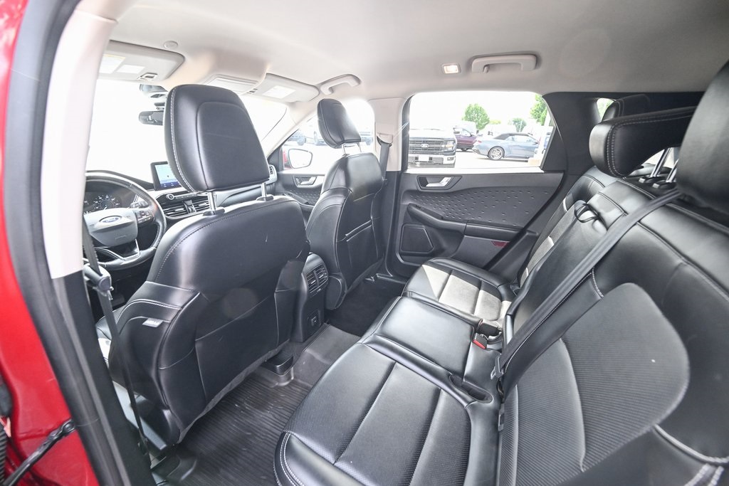 2020 Ford Escape SEL photo 13