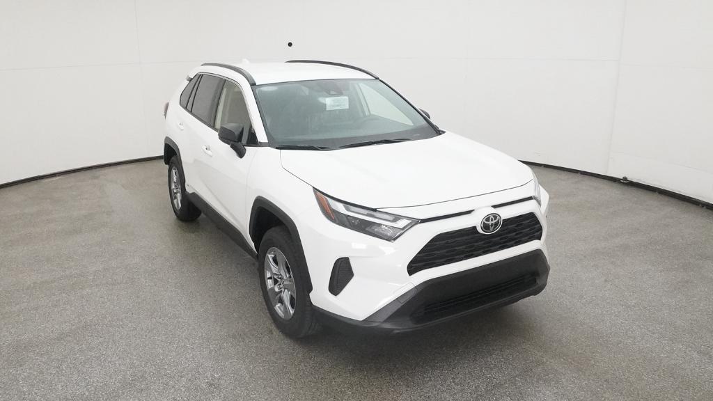 2025 Toyota RAV4 Hybrid LE photo 30