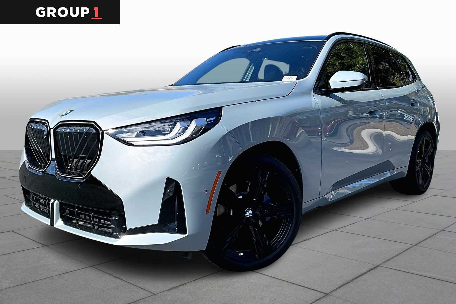 2026 BMW X3 30's photo