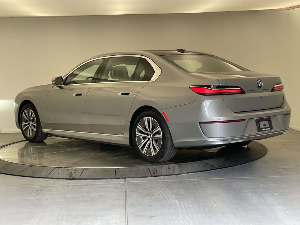 2024 Bmw i7 eDrive50 photo 3