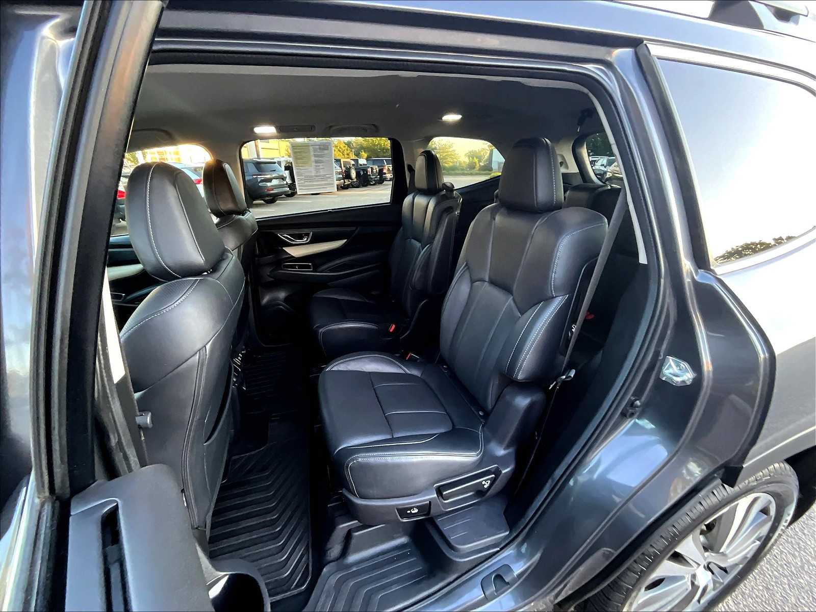 2022 Subaru Ascent Limited photo 12