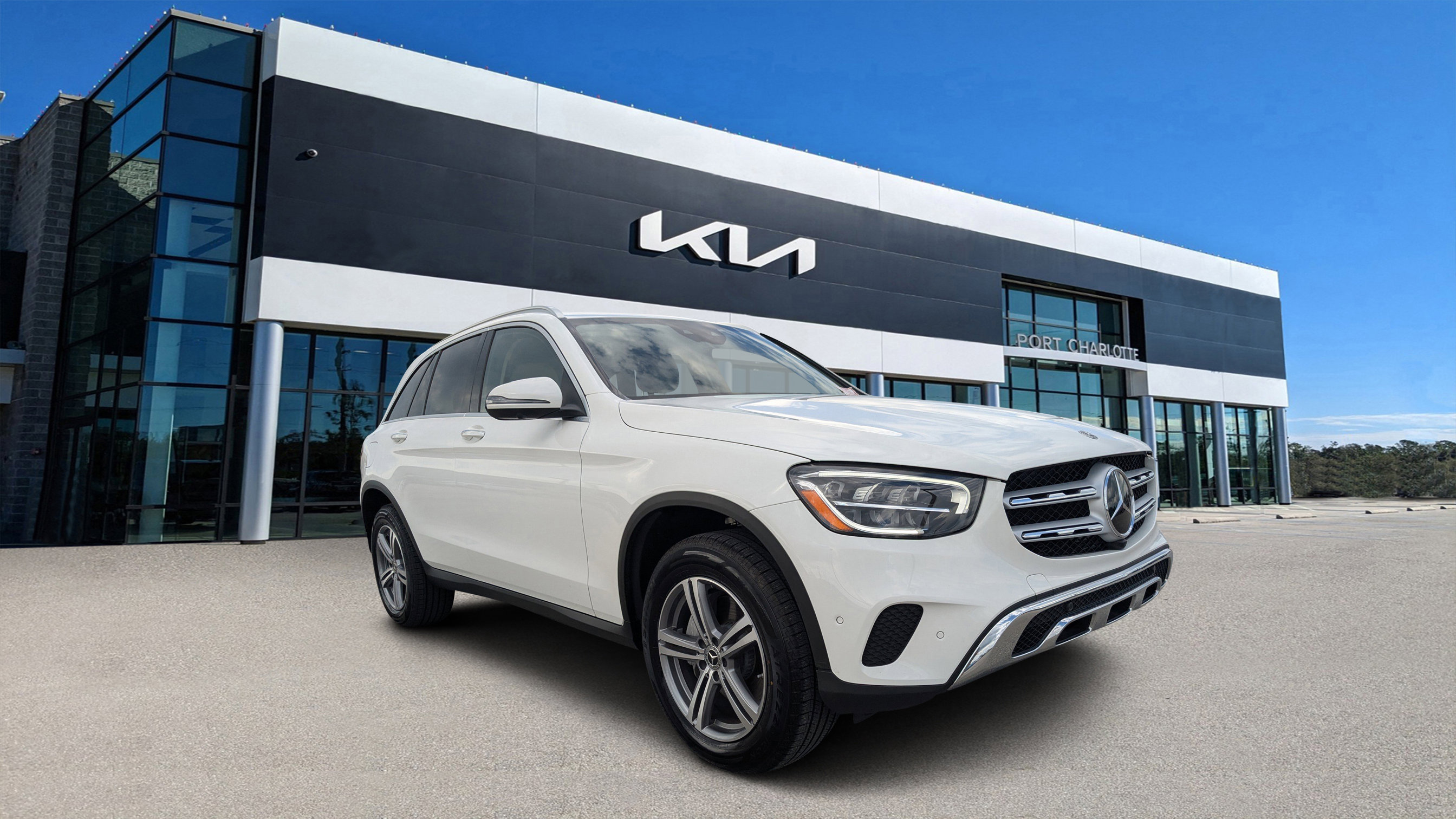 2022 Mercedes-Benz GLC