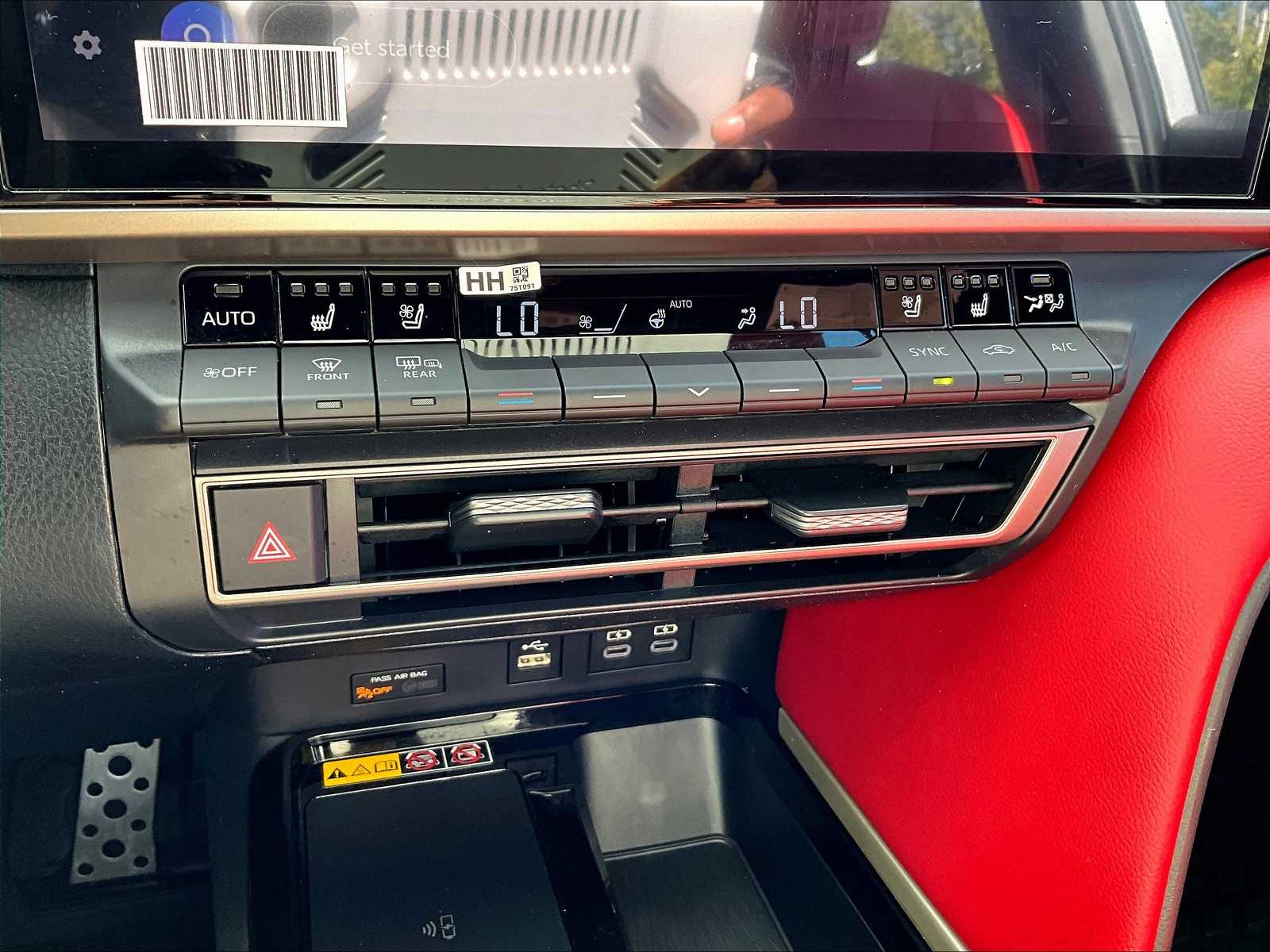 2025 Toyota Camry XSE photo 26