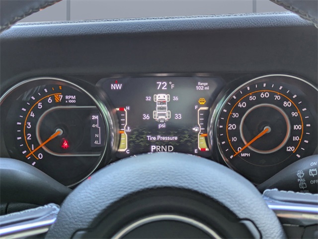 2022 Jeep Wrangler Unlimited Sahara photo 27