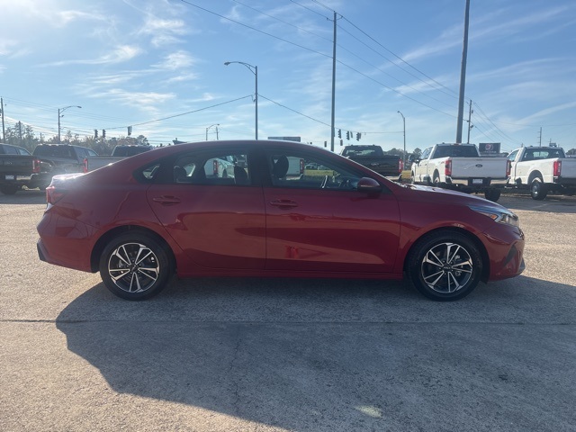 2024 Kia Forte LXS's photo