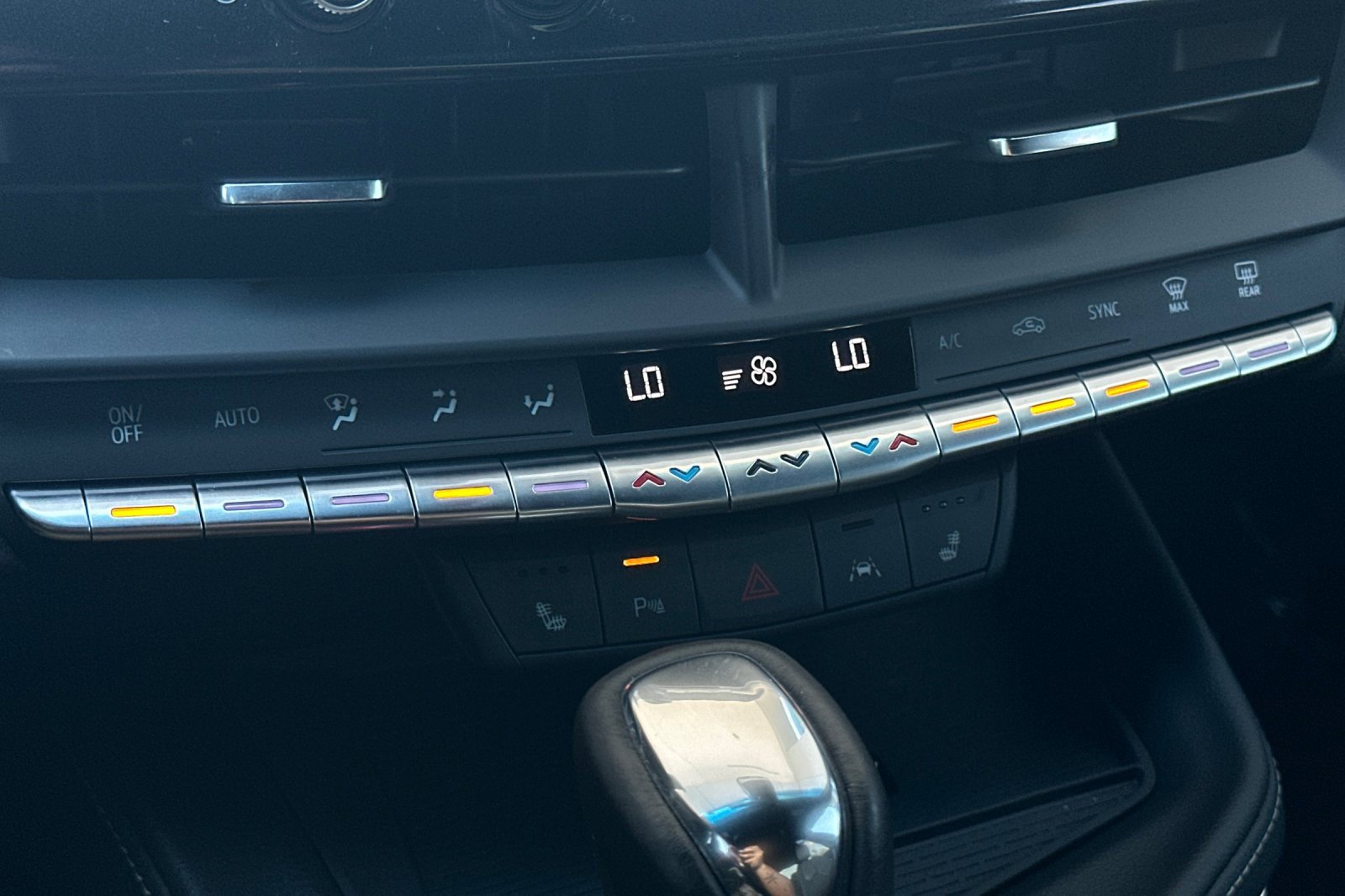 2024 Cadillac CT4 Luxury photo 25