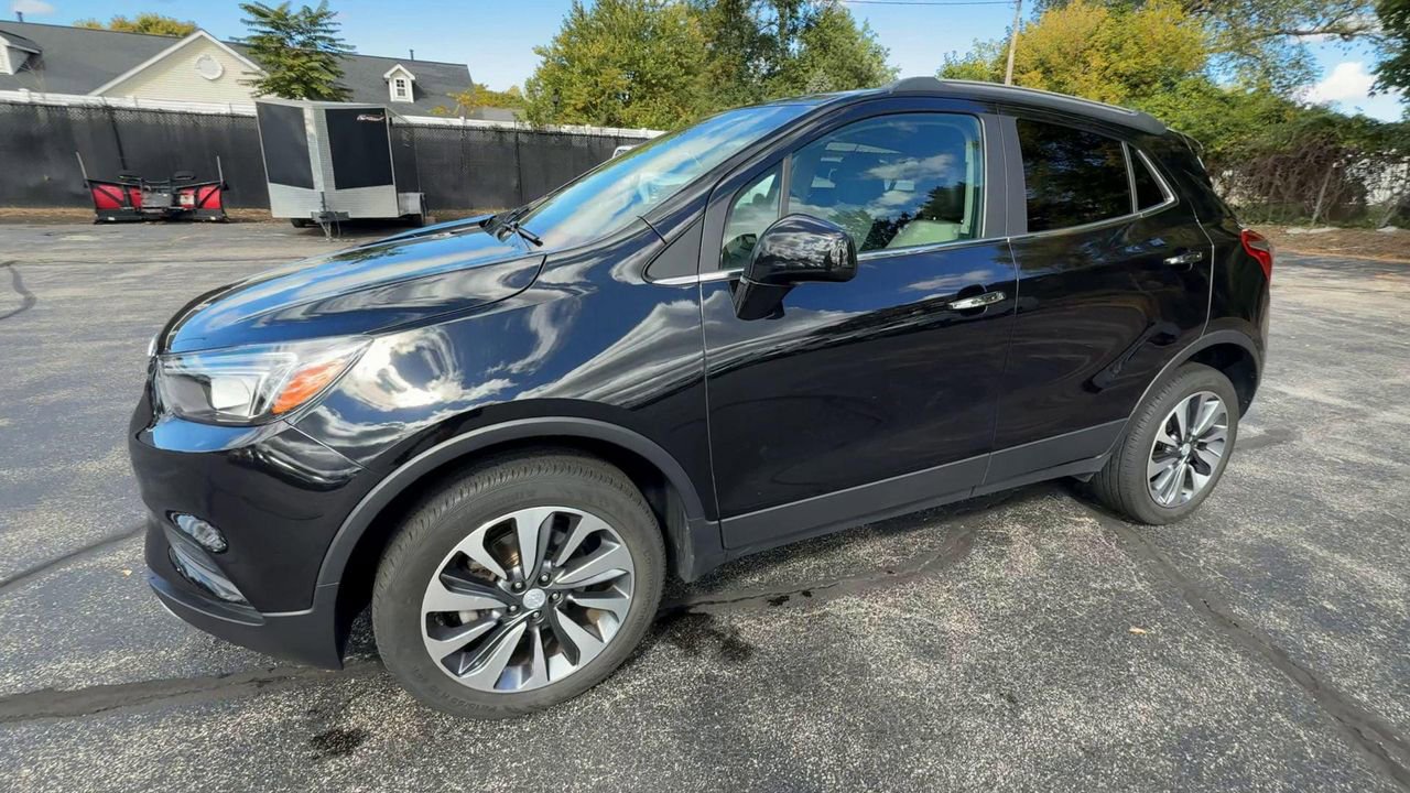 2022 Buick Encore Preferred photo 3