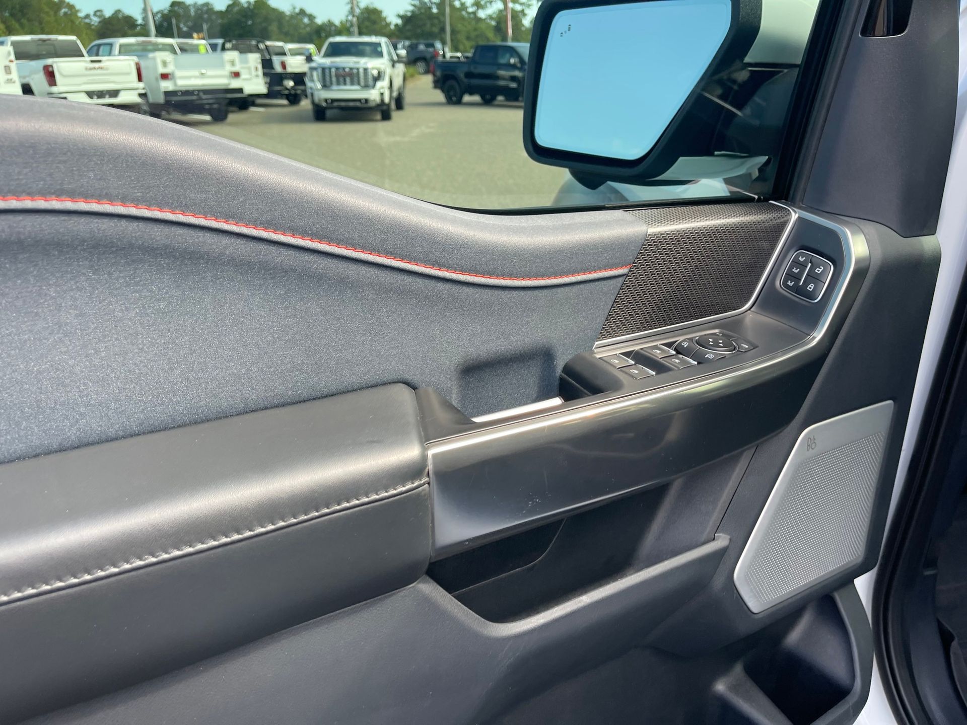 2022 Ford F-150 Raptor photo 14