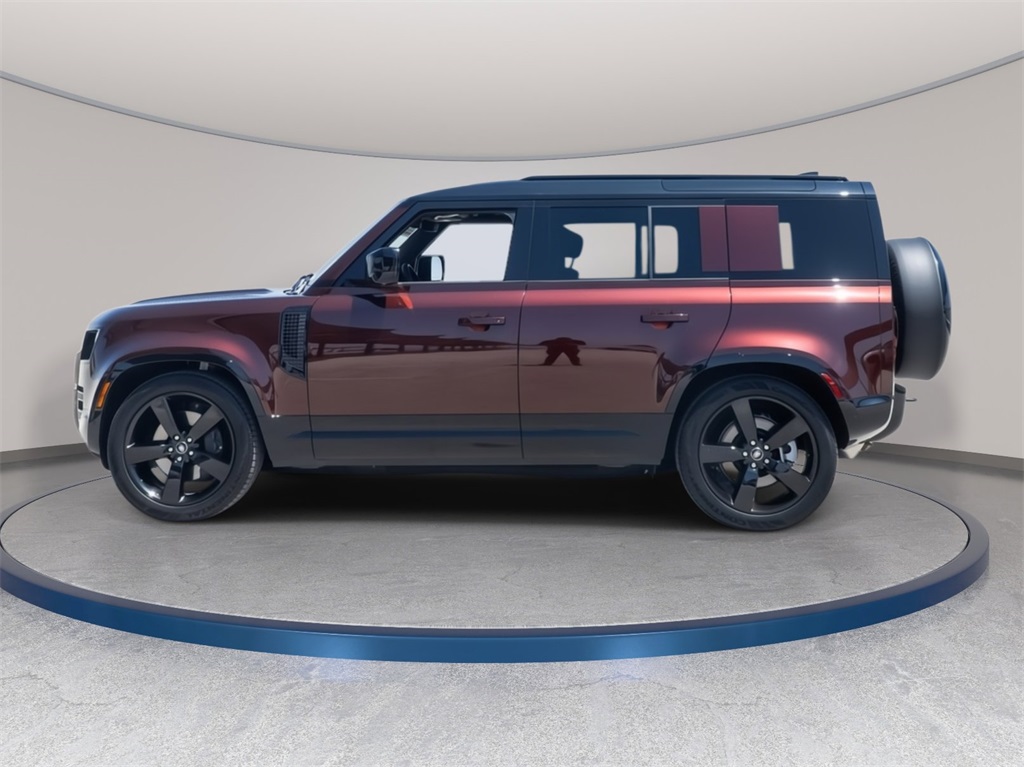 2025 Land Rover Defender 110 Sedona Red photo 2